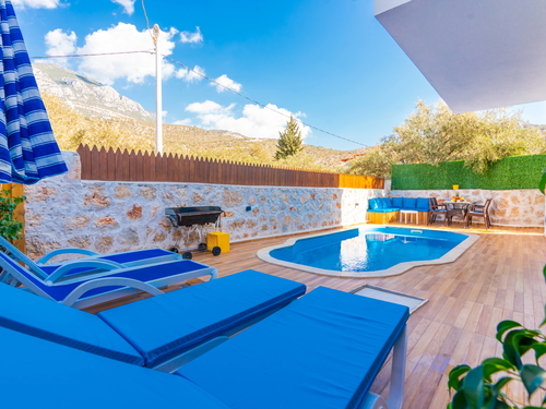  gece  -  Kasım
  | Kalkan Ulugöl'de Isıtmalı Kapalı Havuzlu Romantik Villa Tatili